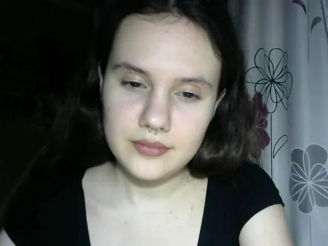 Live sex webcam photo for Mss_Veronika #252939850