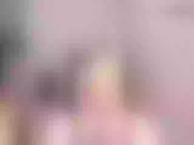 Live sex webcam photo for AliceMuller #287873701