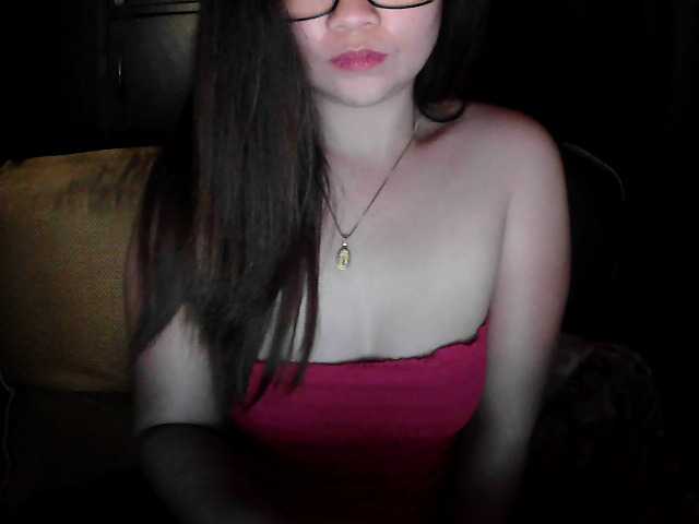 Live sex webcam photo for GeishaSlut #241380318