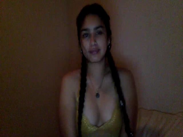 Live sex webcam photo for Sweetloveluna #265395876