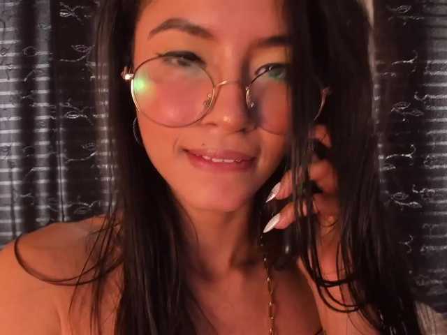 Live sex webcam photo for PaulinaBelush #241149012