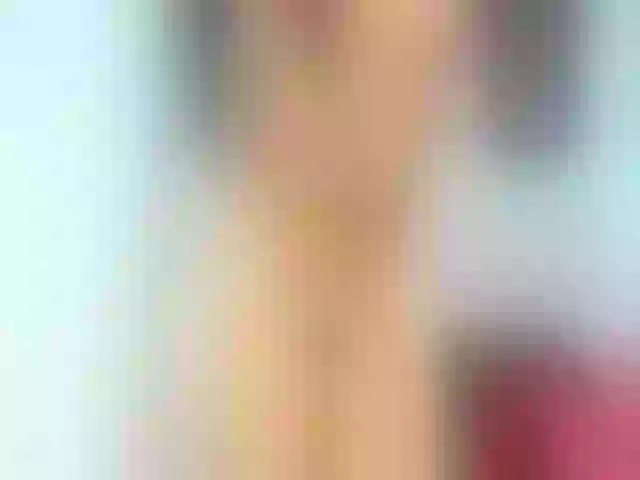Live sex webcam photo for Juanitaa_01 #257350815