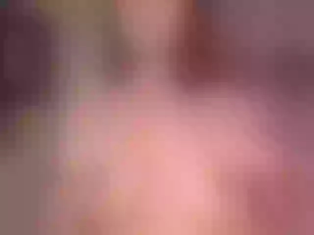 Live sex webcam photo for LeahMarsh #242546075
