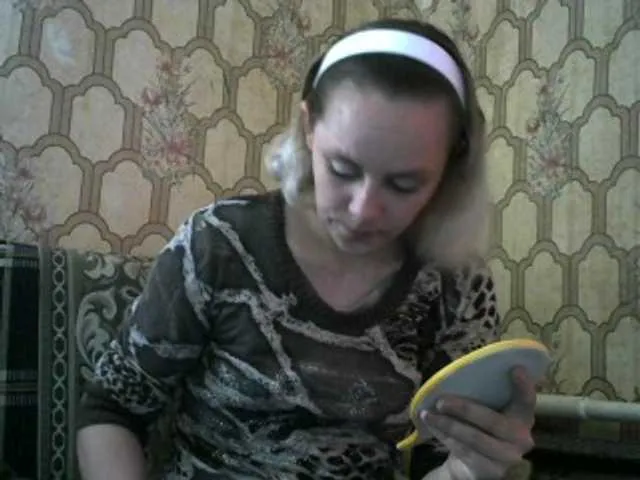 Live sex webcam photo for REPTILIAY #241379016