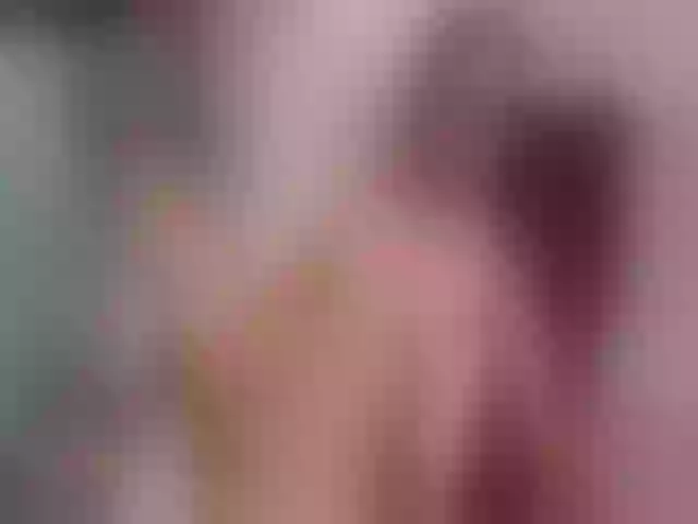 Live sex webcam photo for Sun_kissed1 #258056212