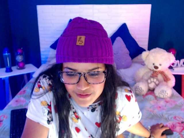 Live sex webcam photo for AinoaPalma #287998220