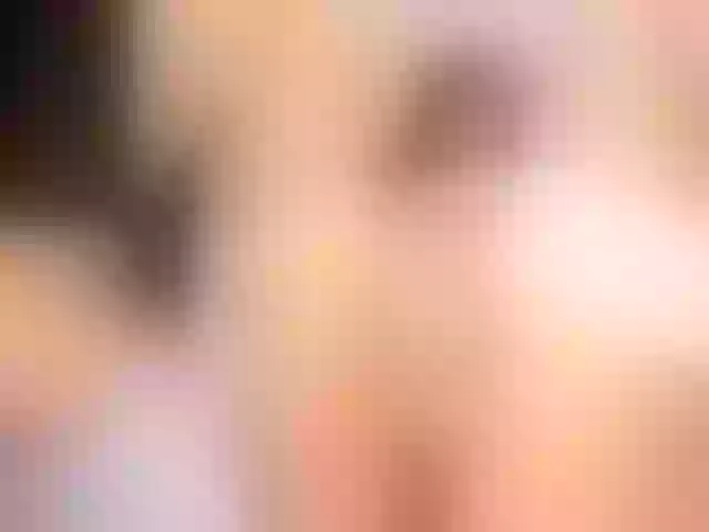 Live sex webcam photo for MaggieBrown_ #257713549