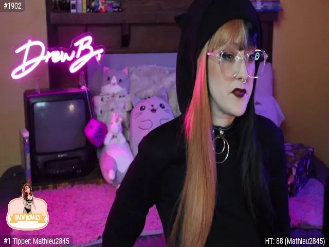 Live sex webcam photo for DrewBerries #252310119