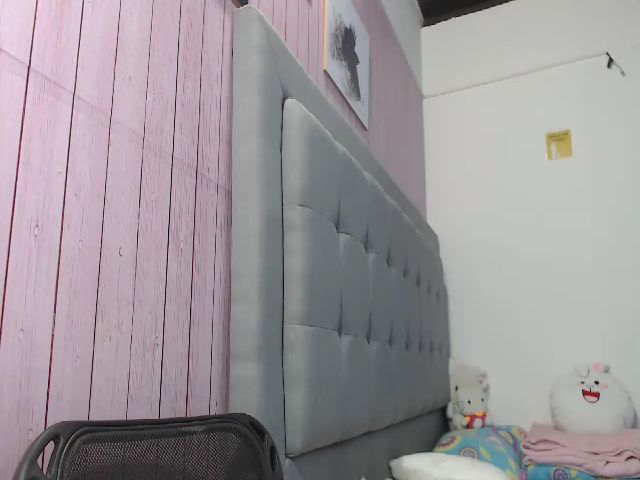 Live sex webcam photo for Arisha_bloom #256523992