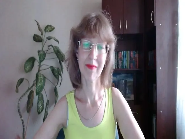 Live sex webcam photo for Superledystar #253069335