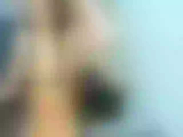 Live sex webcam photo for Juanitaa_01 #260425399