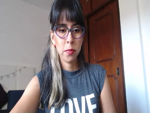 Live sex webcam photo for Evansdani18 #263196409