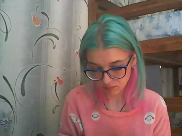 Live sex webcam photo for malvinella #242900977