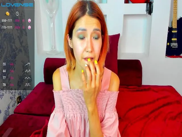 Live sex webcam photo for Linda_main #252897763