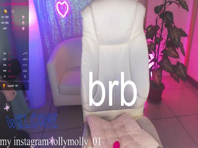 Live sex webcam photo for MollyLoo #259386758