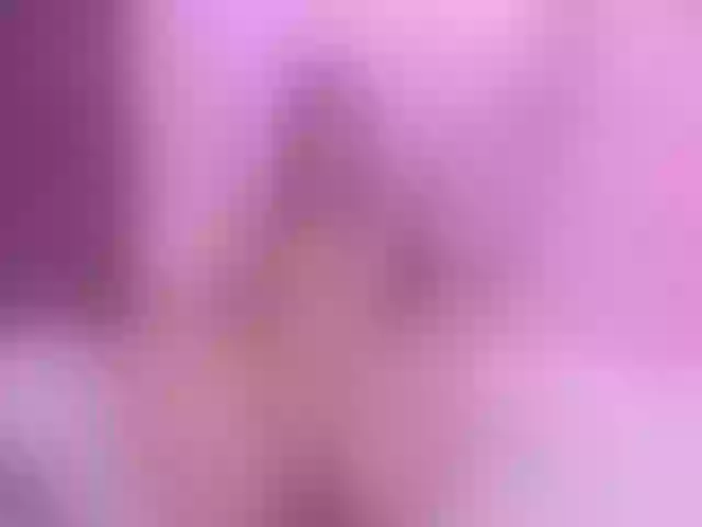 Live sex webcam photo for Sharlotte_e #254619533