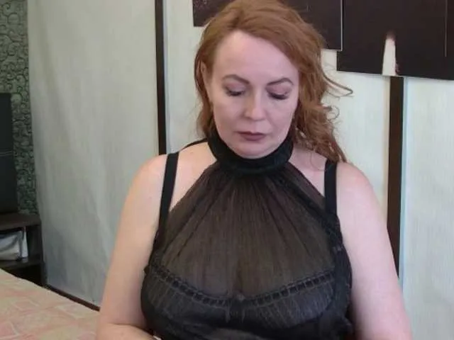 Live sex webcam photo for IvettaShine #245316447