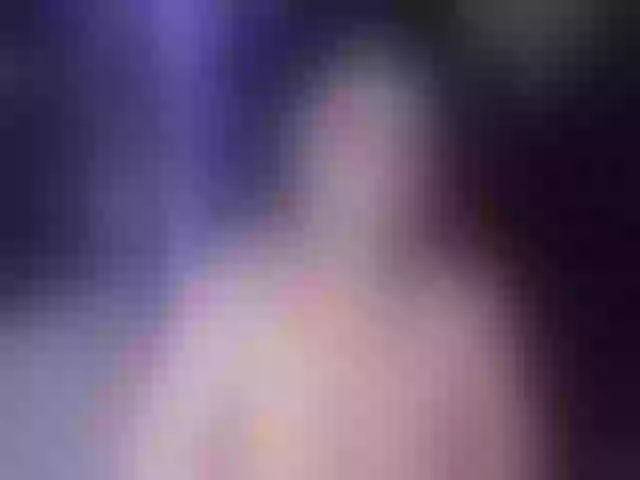 Live sex webcam photo for Strawxberrry #261960559