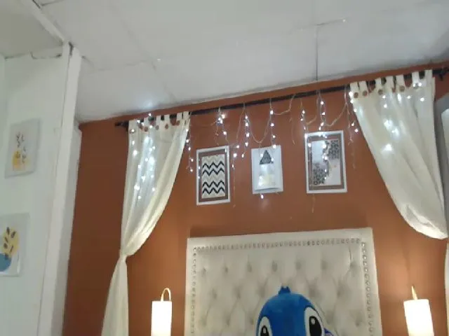 Live sex webcam photo for Vicky_Guzman #260721874