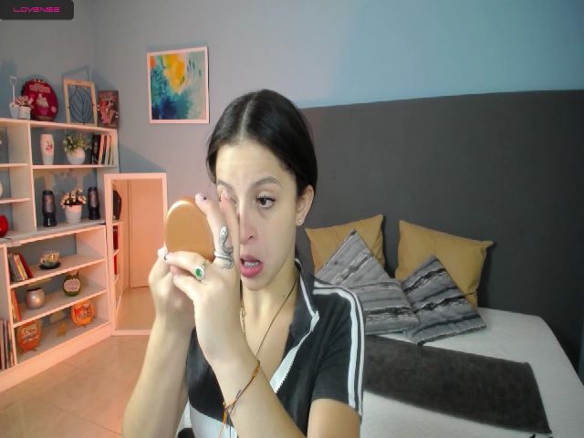 Live sex webcam photo for Isagamboa #256257784