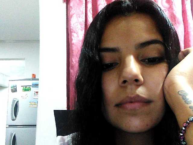 Live sex webcam photo for KethyPink #241235916