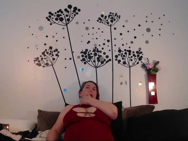 Live sex webcam photo for titanic-tits #245147640