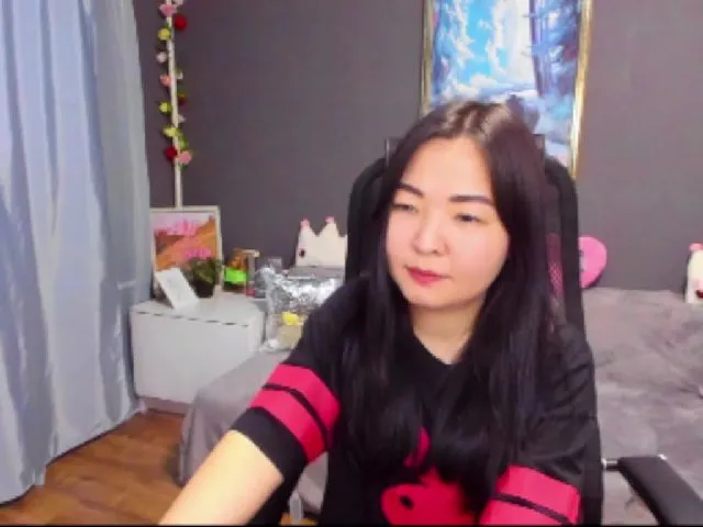 Live sex webcam photo for Queentini #265114909