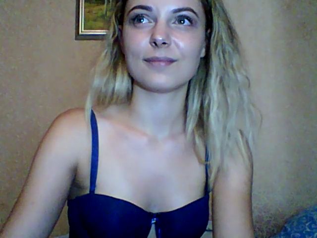 Live sex webcam photo for BreeAngel #253724016