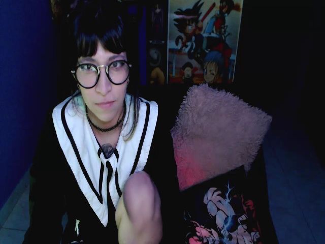 Live sex webcam photo for umaru_michae #257484303