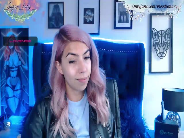 Live sex webcam photo for Sugaar_baby #257696349