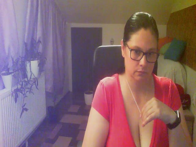 Live sex webcam photo for boosty4you #253910807