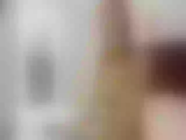 Live sex webcam photo for LittleRed2u #256094502