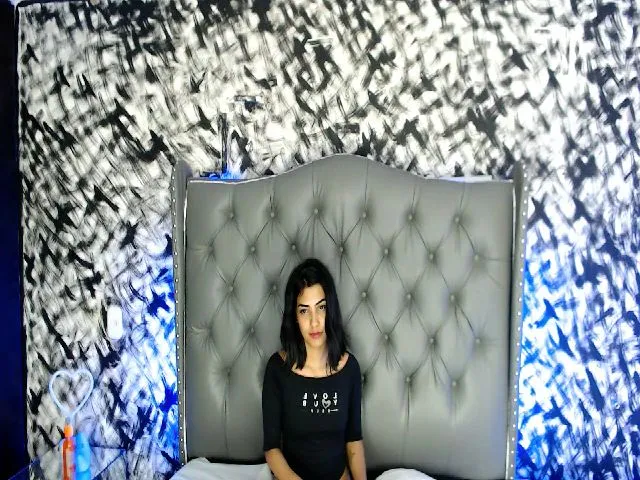 Live sex webcam photo for Brigtstar_ #254662522