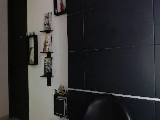 Live sex webcam photo for Mandy_berry1 #251678706