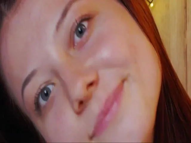 Live sex webcam photo for AyleenRosie #255095248