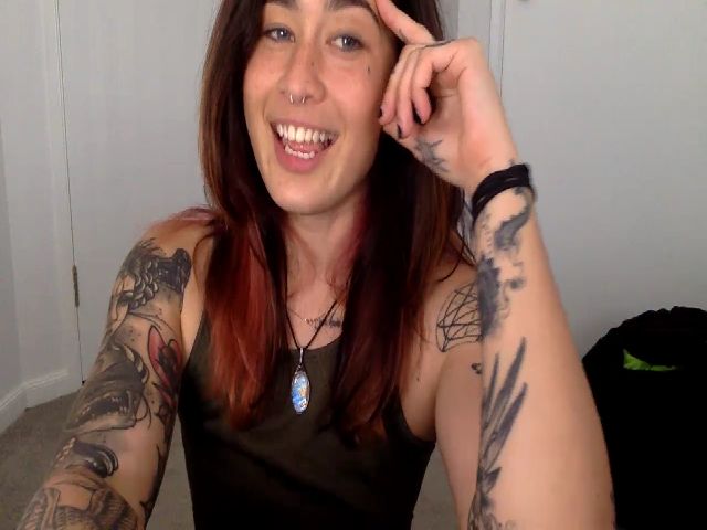 Live sex webcam photo for BillieFox_ #256685597