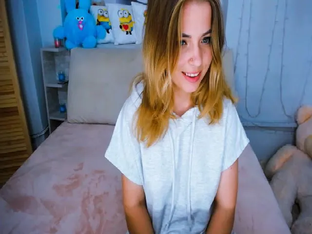 Live sex webcam photo for Minions_Party #252646000