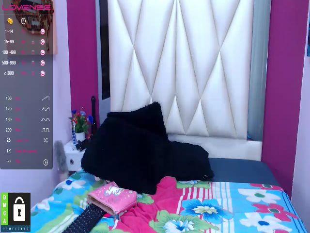 Live sex webcam photo for Tiana_James1 #260413988