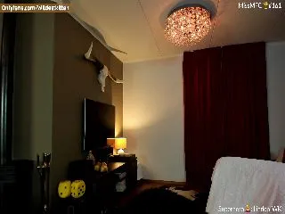 Live sex webcam photo for WildestKitten #251665102