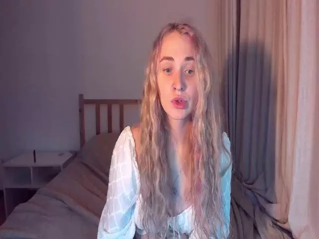 Live sex webcam photo for Uvirtualfrnd #252908157