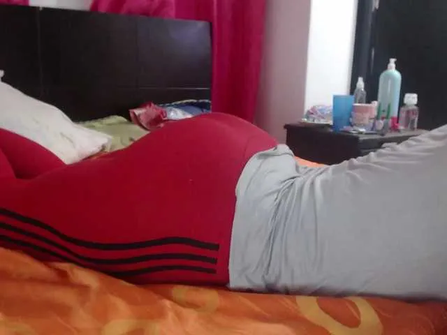 Live sex webcam photo for Daizy-cooper #246008015