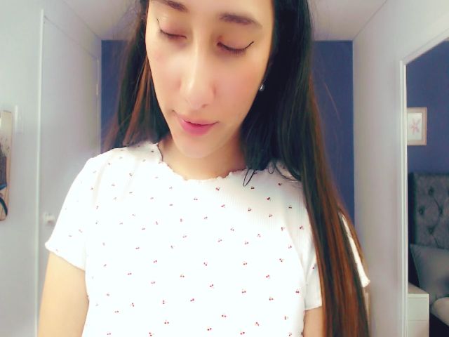 Live sex webcam photo for anniesclub #259057976