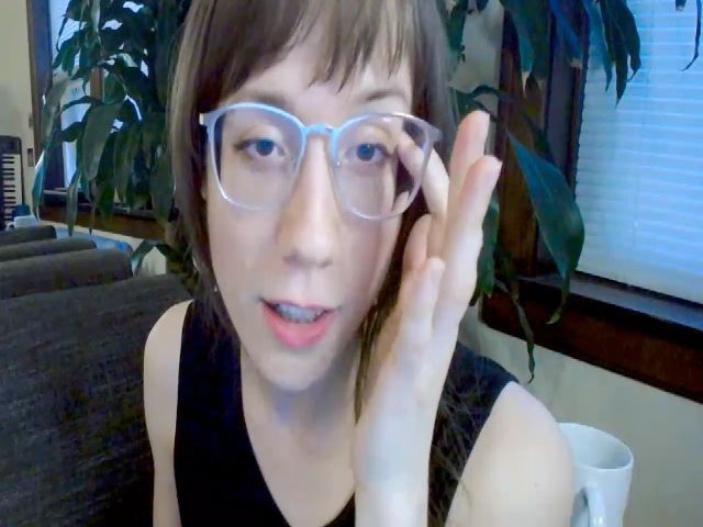 Live sex webcam photo for MinnieMoralia #255201781