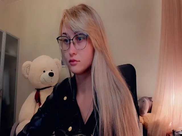 Live sex webcam photo for Mistress_Eva_ #264840644
