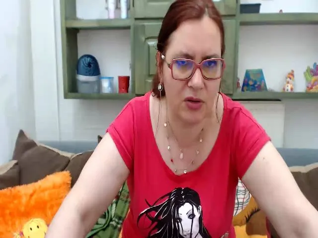 Live sex webcam photo for GinnaMature #253740691