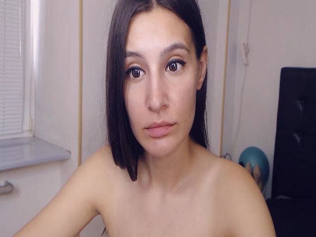 Live sex webcam photo for Asoll77 #255325521