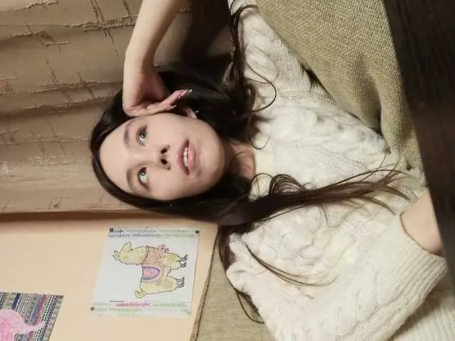 Live sex webcam photo for MoonXLight #241096006