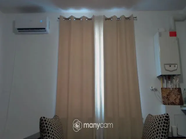 Live sex webcam photo for MusclesQueen #262677199