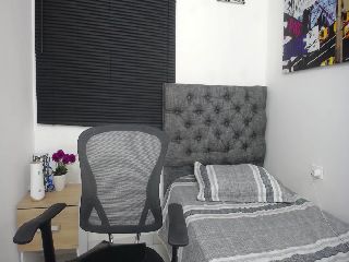 Live sex webcam photo for Andrea_greey #252057887