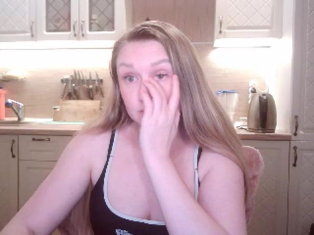 Live sex webcam photo for JaneGrey111 #257742211